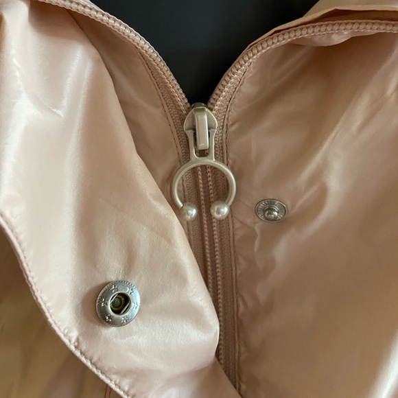 Host Pick! Fenty x PUMA by Rihanna Bow Cuff Parachute Jacket Pink - Picture 10 of 12